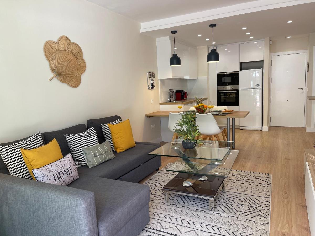 208, Close To The Beach, 2 Bedroom,golden Mile Apartment *