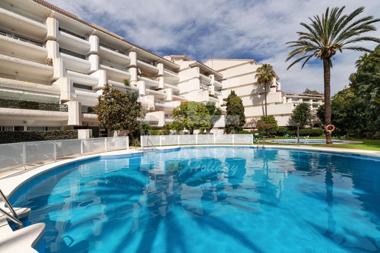 Apartment 208, Close To The Beach, 2 Bedroom,golden Mile